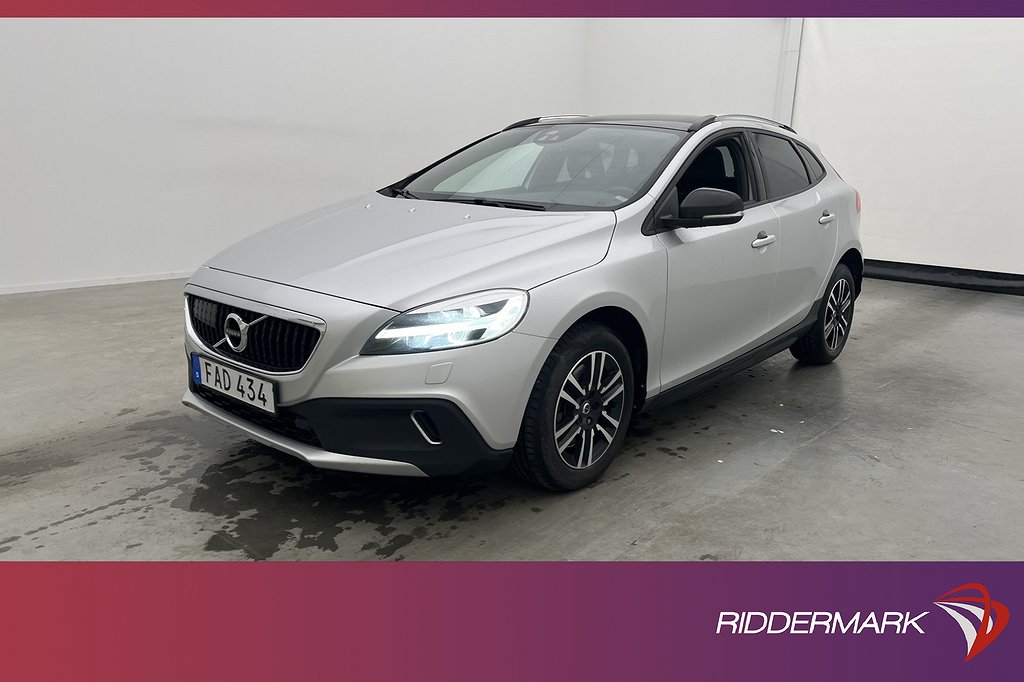 Volvo V40 Cross Country T3 VOC Värm Panorama Skinn BLIS Drag