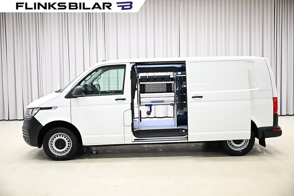 Volkswagen Transporter DSG 150HK L2|Inredd|Dubbeldörr|Sortimo|GPS|Moms|SeUtr!
