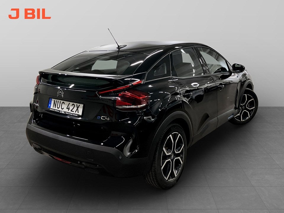 Bild på Citroën e-C4 Feel 50kWh 136hk Aut - CARPLAY, NAVI