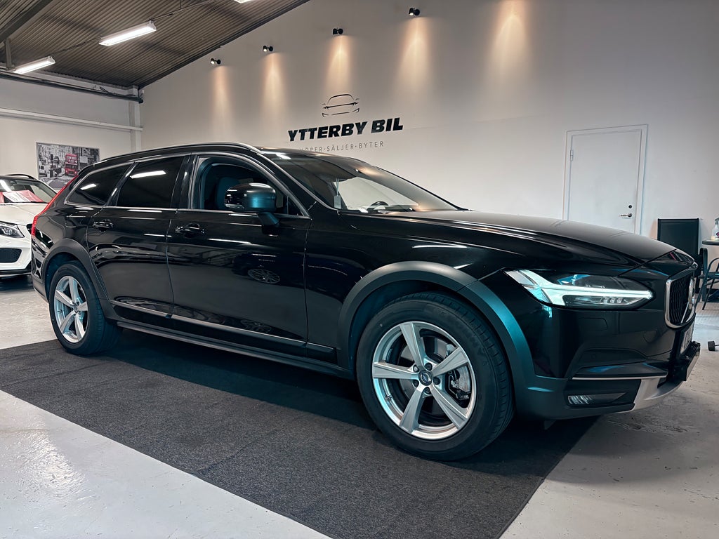 Volvo V90 Cross Country D4 AWD Geartronic HIFI Ljud D-Värmar