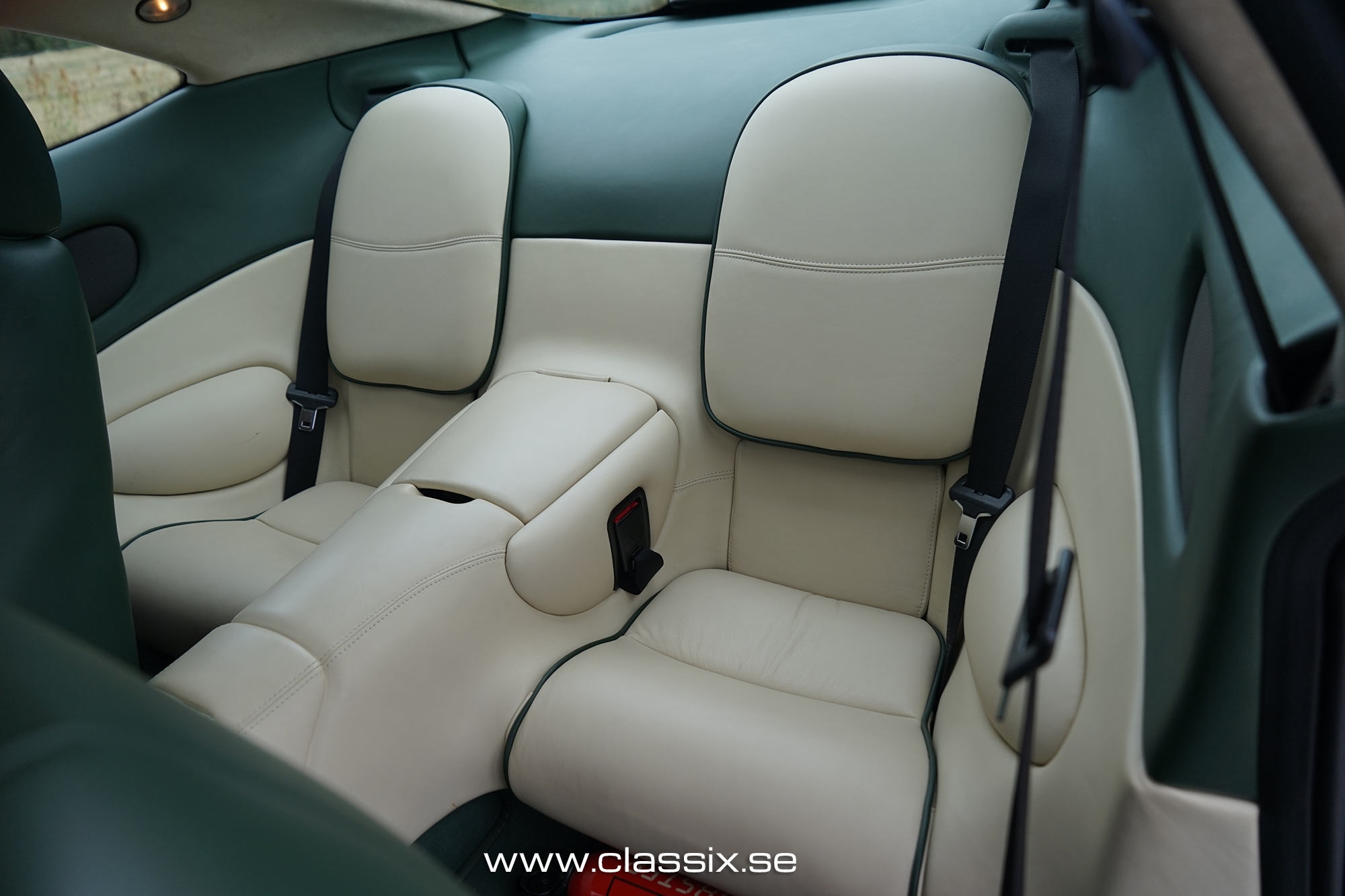 Aston Martin DB7 V12 2000, bild 6/55