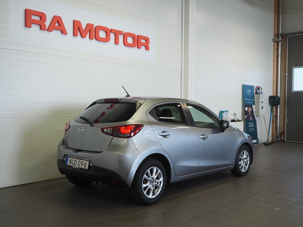 Mazda 2 5-dörrar 1.5 SKYACTIV-G Vision P-Sensorer Navigation 2016