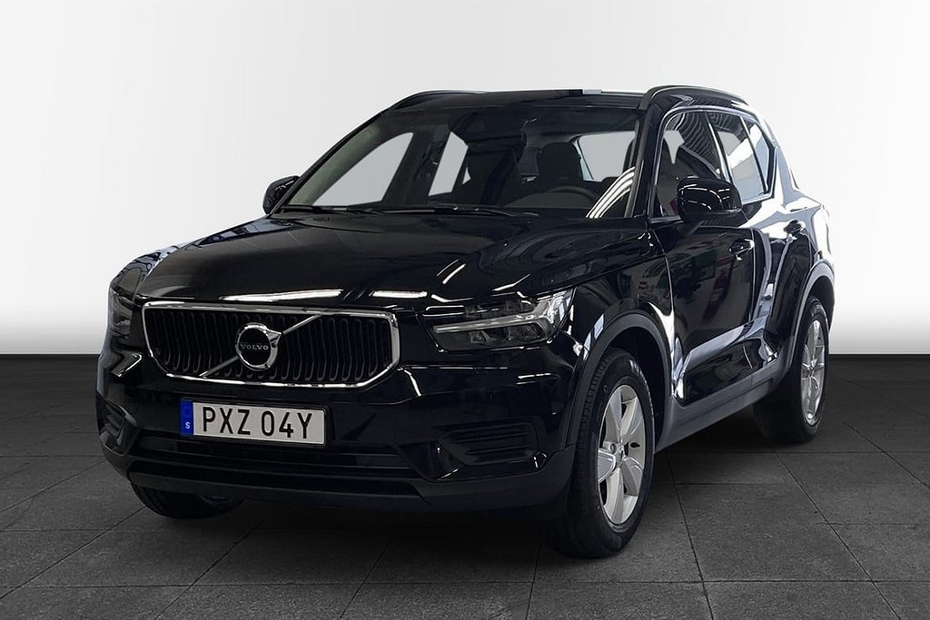 Volvo XC40 T2 FWD Momentum Core