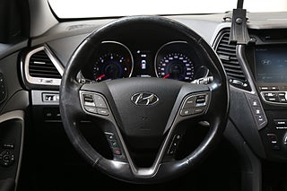 SUV Hyundai Santa Fe 16 av 32