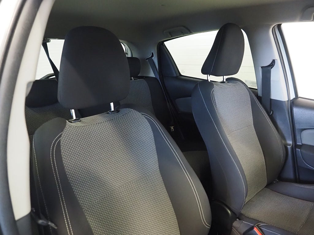 Toyota Yaris Hybrid e-CVT 101hk Edition Feel Backkamera