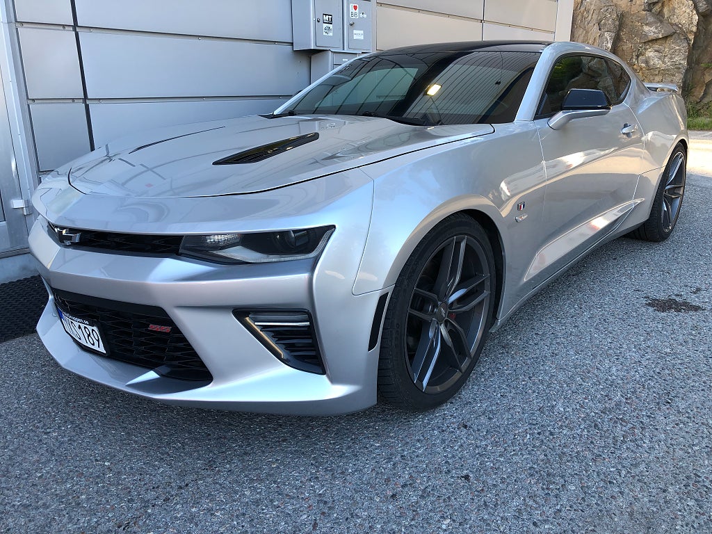 Chevrolet Camaro SS 6.2 Lt1 463hk Borla