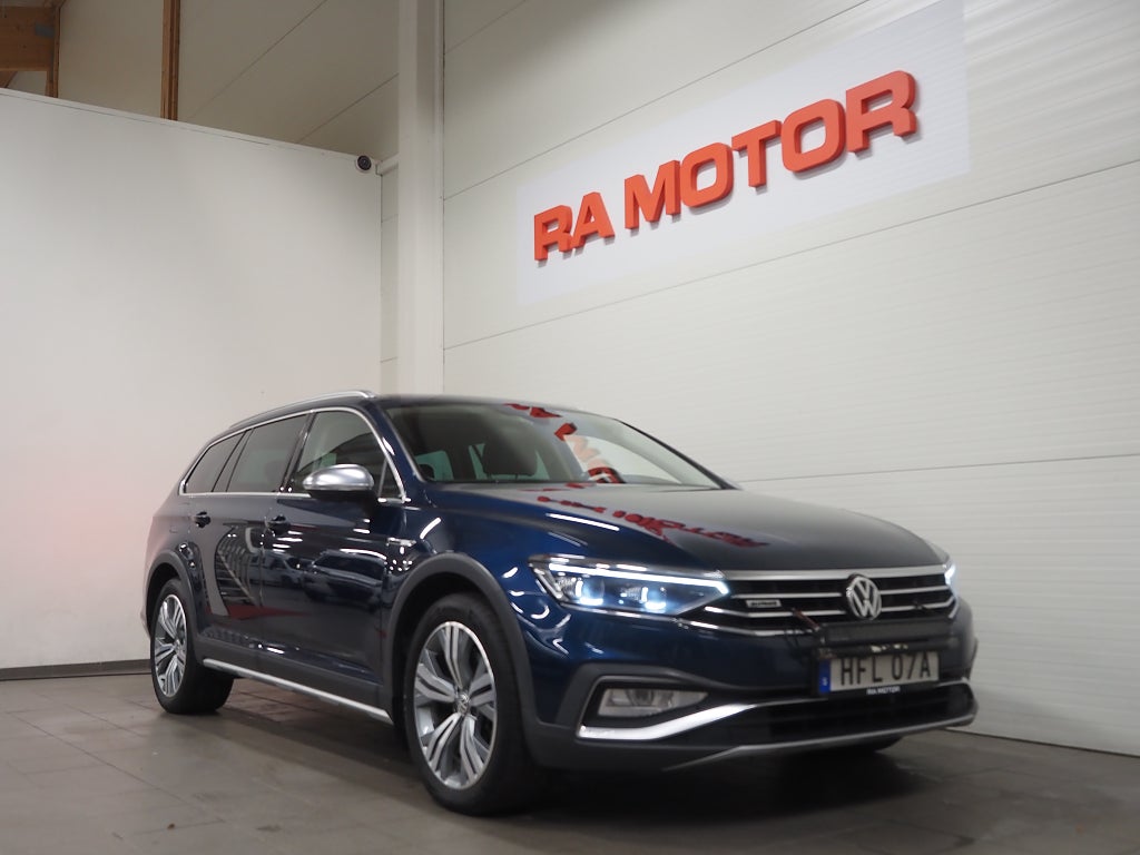 Volkswagen Passat Alltrack 2.0 TDI 4Motion Navi B-Kam D-Värm 2020