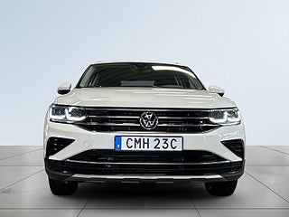 Volkswagen Tiguan 2.0 TDI 4M Elegance MOMS/Kamera/Drag/S&VDäck/D-värmare – bild 2