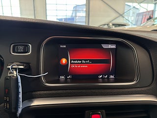 Volvo V40 D3 Geartronic R-Design VOC/S&V-Hjul/Dvärm/Navigation/BT – bild 19