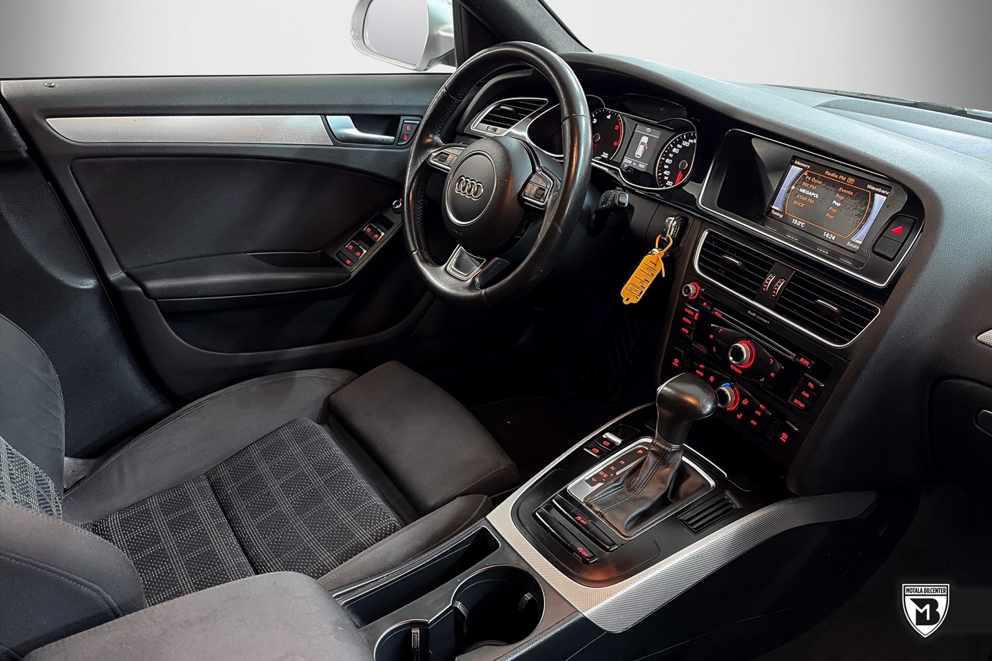 Audi A4 2015, bild 6/41