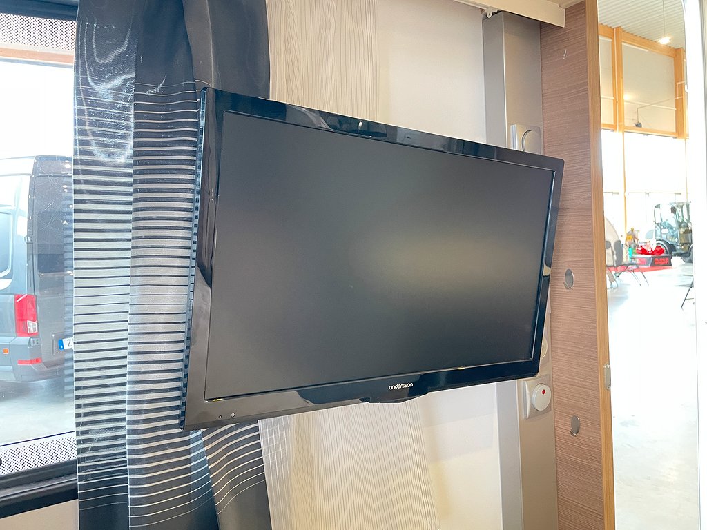 Adria Adora 573 PT / ALDE / Förtält / Solcell / Markis/3-vån - Adria