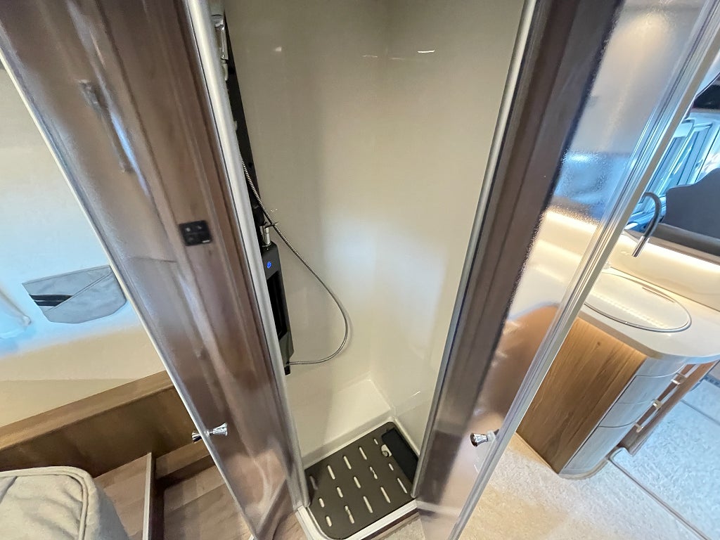 Kabe Imperial 790 LQB /Hydraul-ben /AC-Bodel/Cinderella/Solcell/Litiu - Kabe