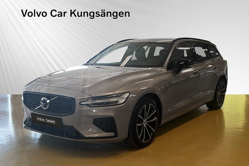 Volvo V60 T6 Plus Dark Nordic Edition Harman/Kardon 360-k...