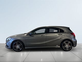 Mercedes-Benz A 180 d 7G-DCT AMG Line Kamera Skinn SoV-hjul – bild 4