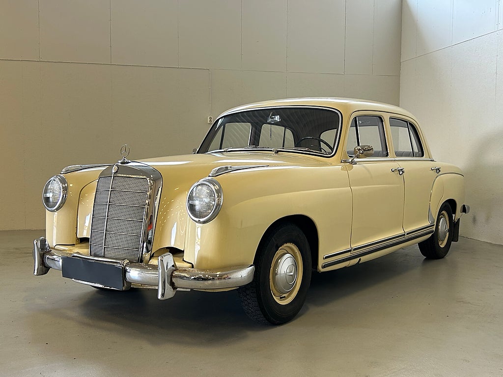 Mercedes-Benz W180 220 A