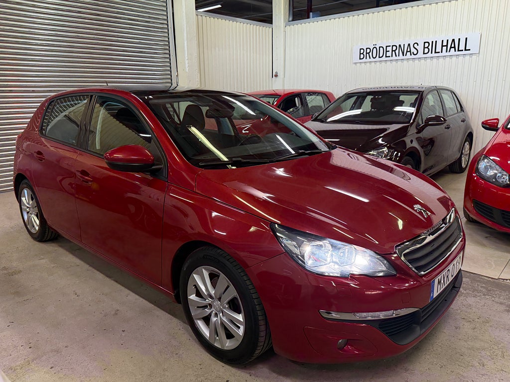 Peugeot 308 1.6 THP Active 125hk Euro 5/ GPS/ Panorama/ Bluetooth