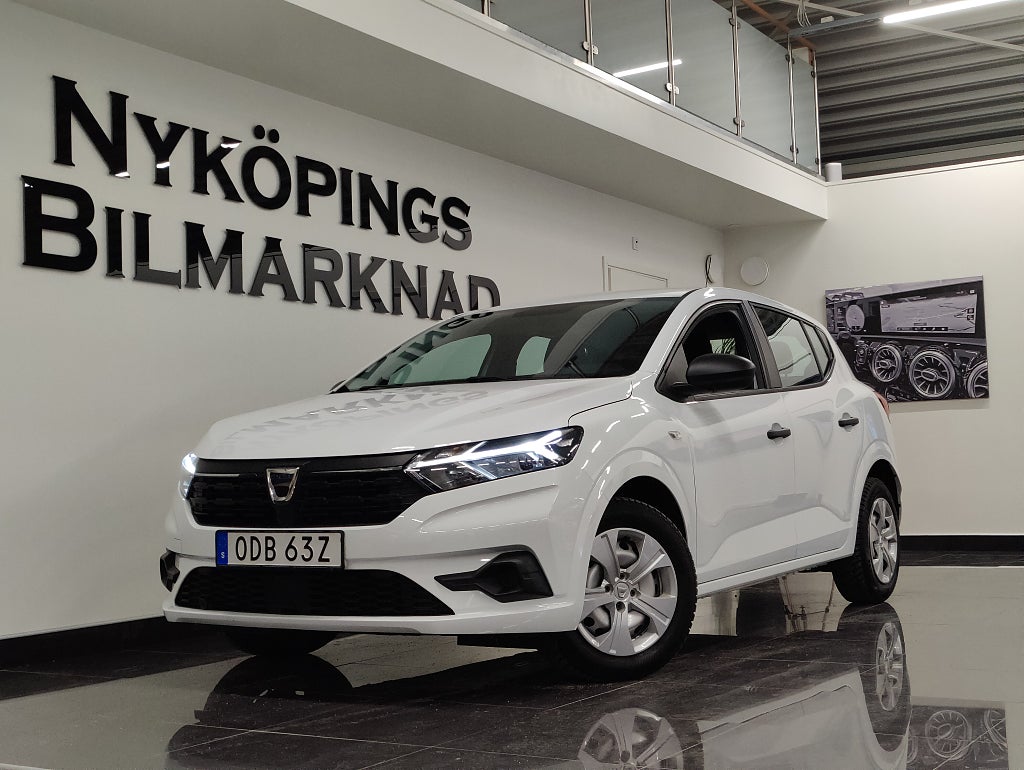 Dacia Sandero 1.0 TCe Euro 6 Farthållare Bluetooth Motorvärmare