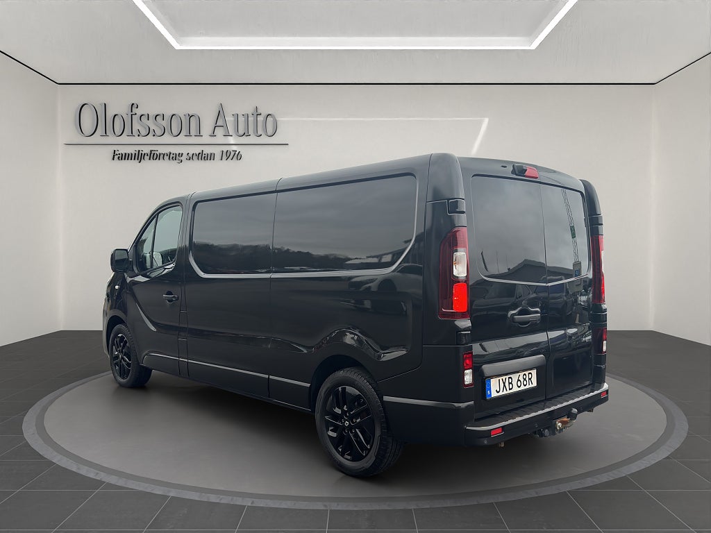 Renault trafic Skåpbil 3.0t 2.0 170hk dCi EDC  Racing Spirit - bild 5
