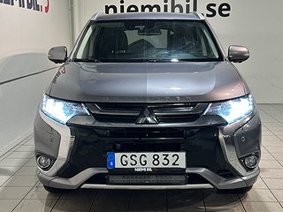 Mitsubishi Outlander PHEV Business 360° Pvärm Drag Skinn SoV