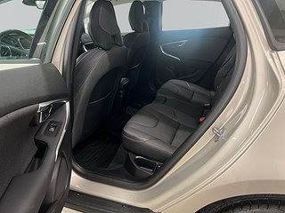 Volvo V40 Cross Country D3 Geartronic S&V-hjul/navi/Parkvärm