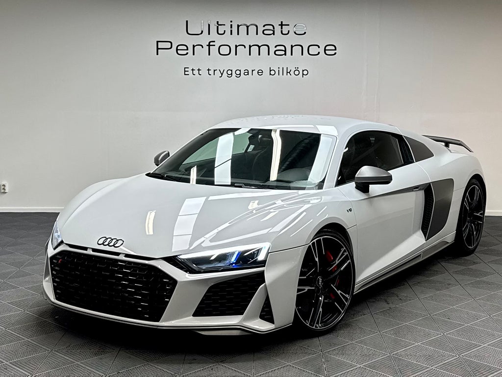 Audi R8 V10 Performance Q Skalstolar Carbon Exclusive 620hk