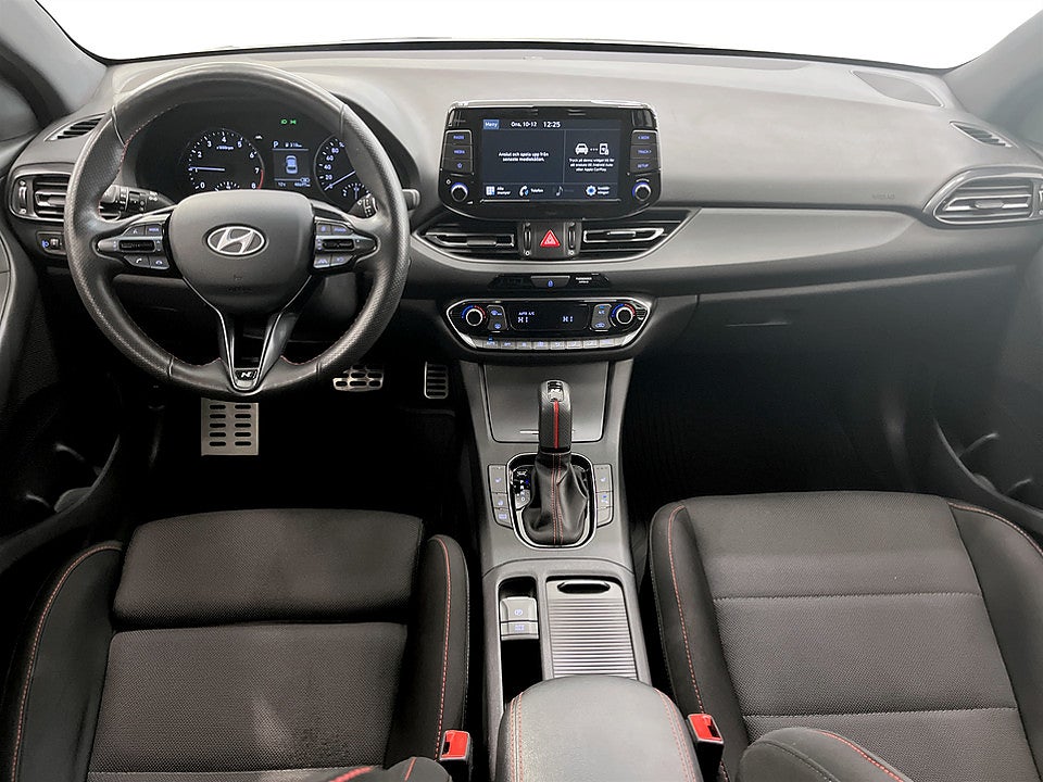 Bild på Hyundai i30 N-line 1.0 T-GDI 120hk Aut - B-KAMERA, EN ÄGARE