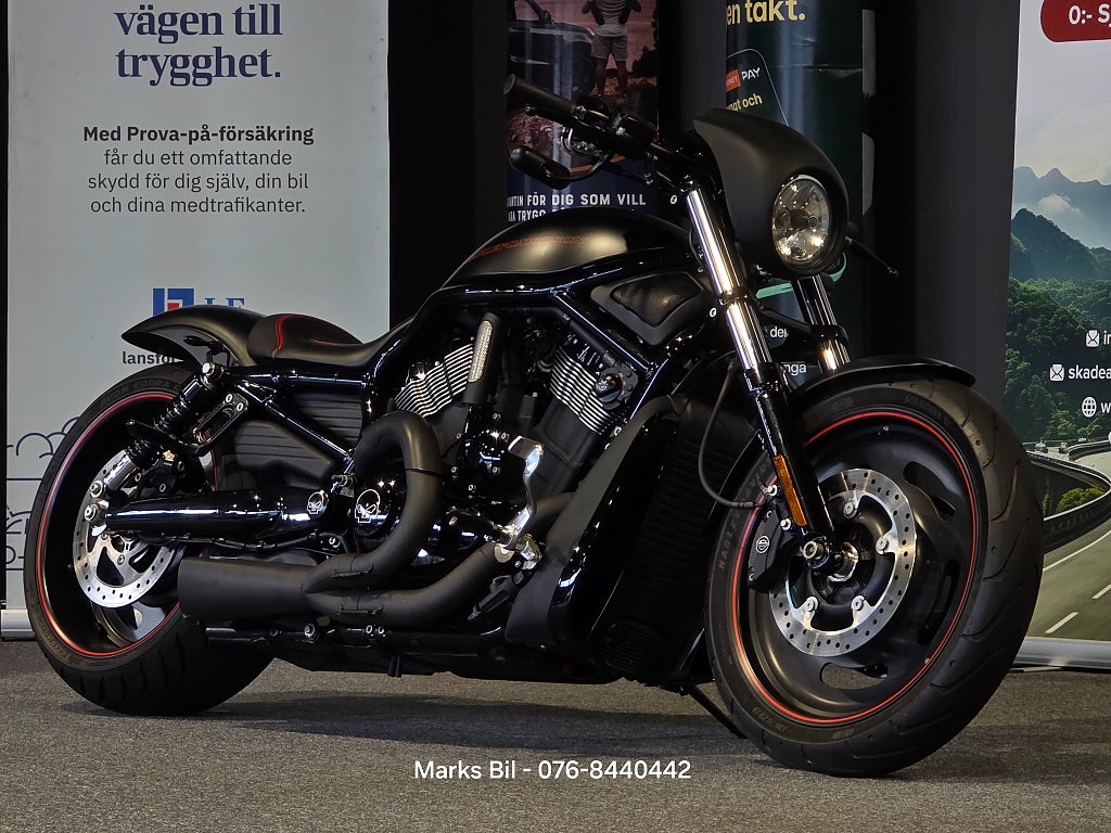 Harley-Davidson VRSCDX Night Rod Special/Endast 840mil/Vance&Hines