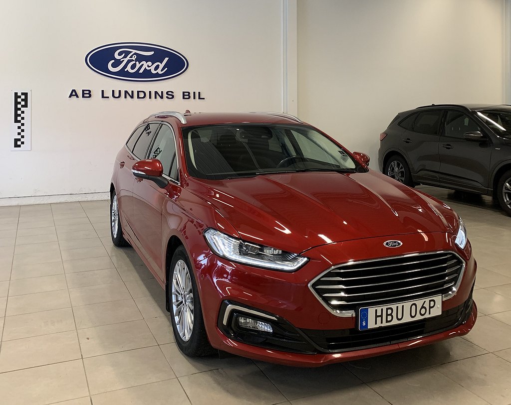 Ford Mondeo Titanium kombi 2,0 Elhybrid 187hk