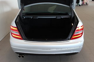 Sedan Mercedes-Benz C 6 av 20