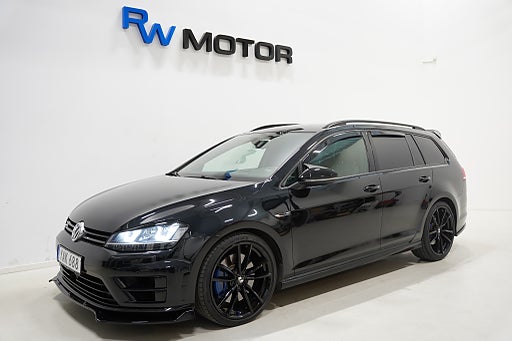 Volkswagen Golf 2.0 TSI 300hk 4M R DynAudio B-kamera Välservad Keyless