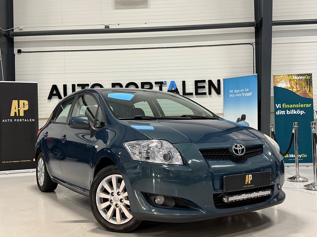 Toyota Auris 5-dörrar 1.6 Dual VVT-i | Nybesiktigad 