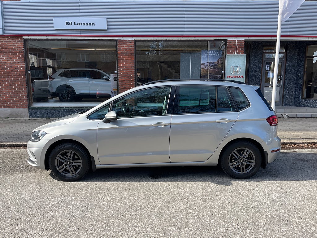 Volkswagen Golf Sportsvan 1.0 TSI Base 