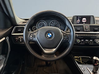 BMW 320D xDrive Touring Steptronic Sport line Drag/Psens/BT – bild 9
