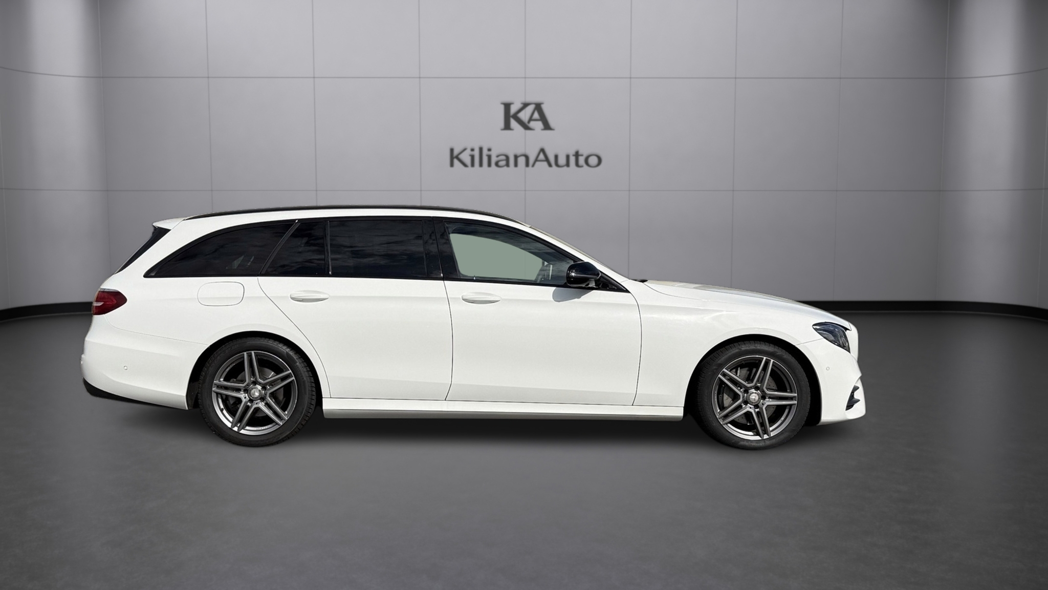 Mercedes-Benz E 2017, bild 3/49
