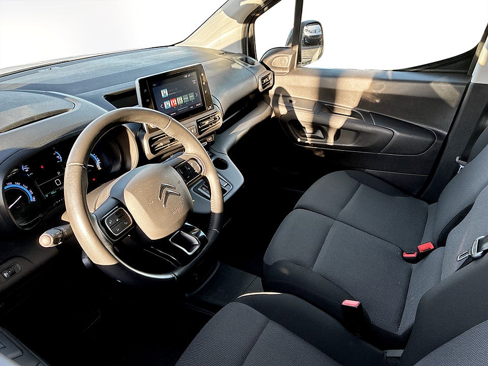 Bild på Citroen E-Berlingo Business Premium 50 kWh 136hk Aut L1 B-KAMERA DRAG