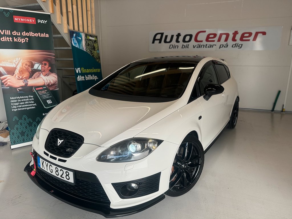 Seat Leon León Cupra R 2.0 TSI Cupra Euro 5 /steg 2+ *Se Utr*