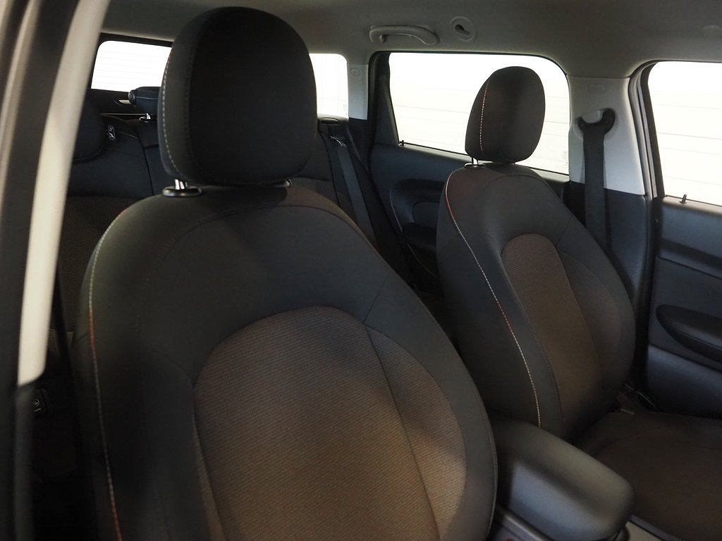 MINI Clubman Cooper D 150hk Automat Pepper Dragkrok P-Sensor 2017