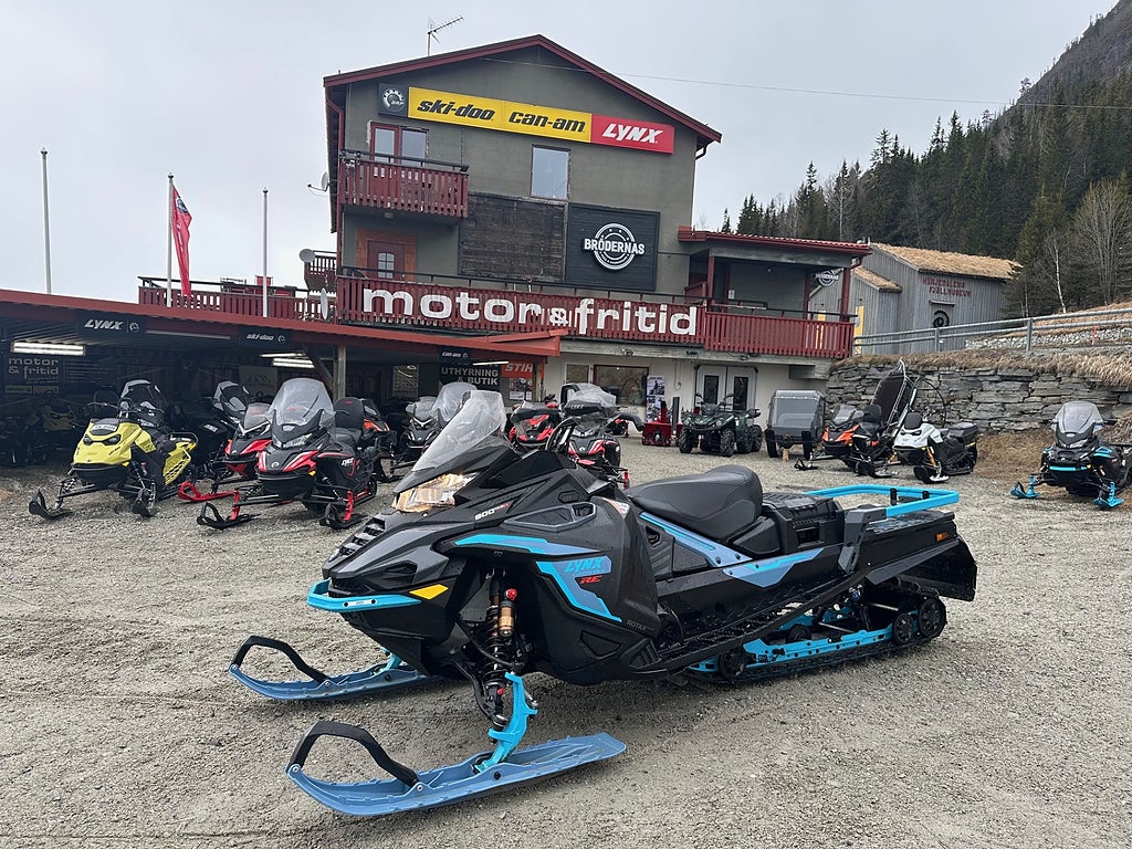 Lynx Commander RE 900 Ace Turbo R -24 