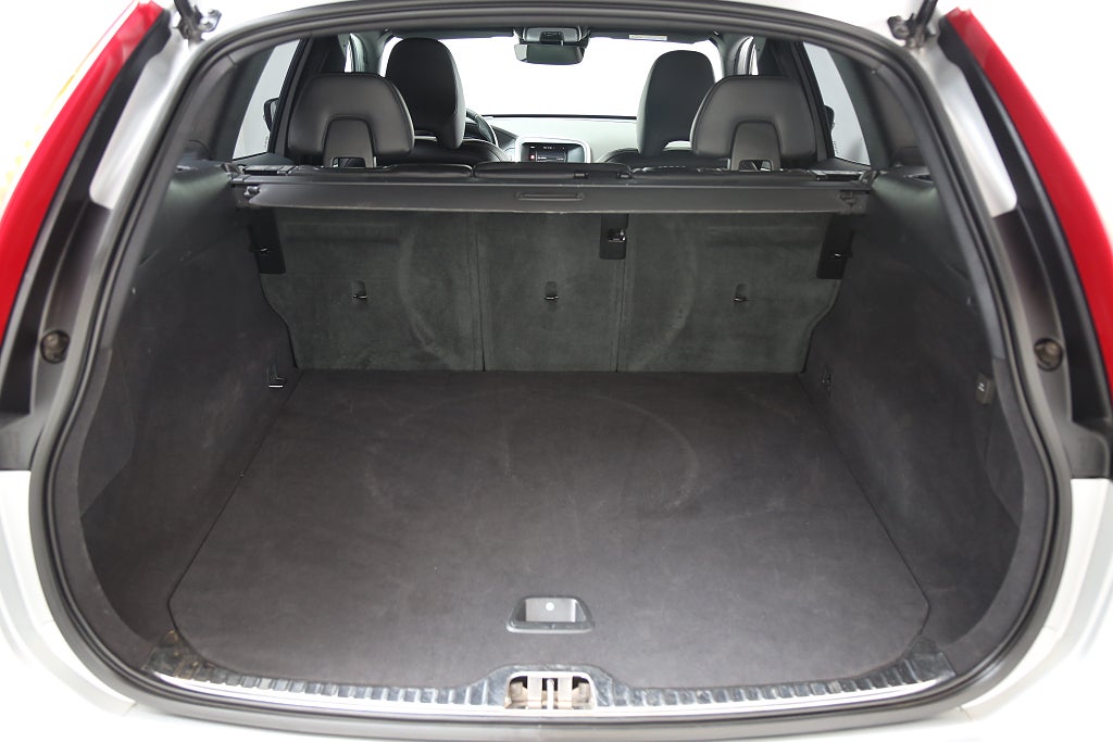 Volvo XC60 D4 190hk Classic Summum AWD Aut Skinn 2017