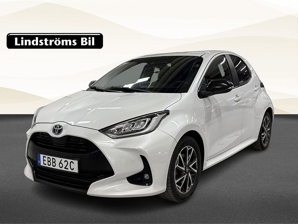Toyota Yaris 1.5 Style Säkerhetspaket Vinterhjul