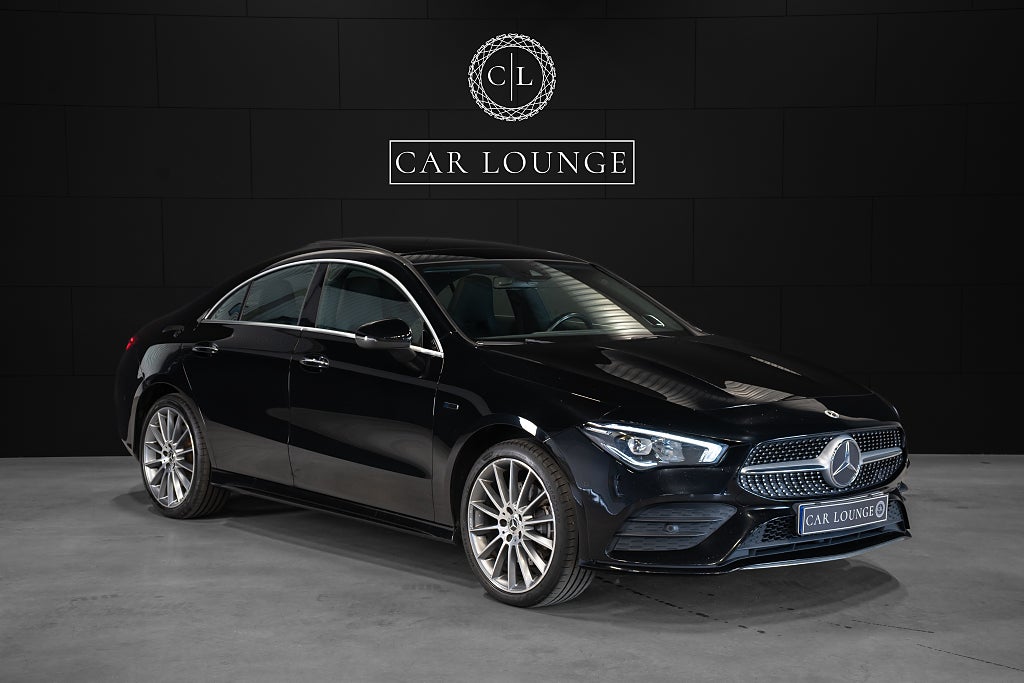 Mercedes-Benz CLA 250 e AMG \ Panoramatak \ Burmester \ 19" AMG hjul \