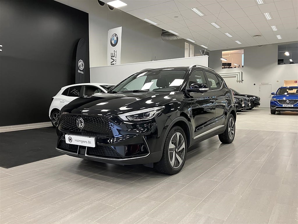 MG ZS EV 0,65% ränta Long Range Kamera Navi CarPlay