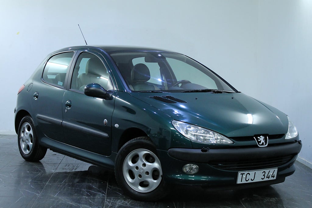 Peugeot 206 5-dörrar 1.6 Roland Garros Lågmil