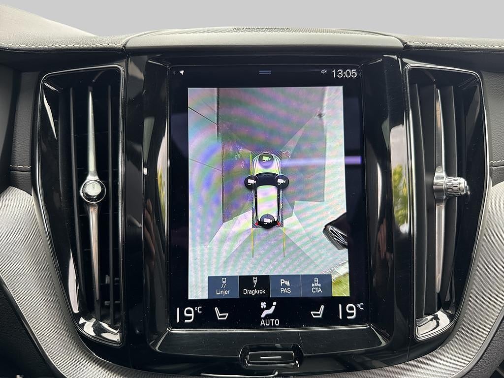 Volvo XC60 2021 - miniatyr 12