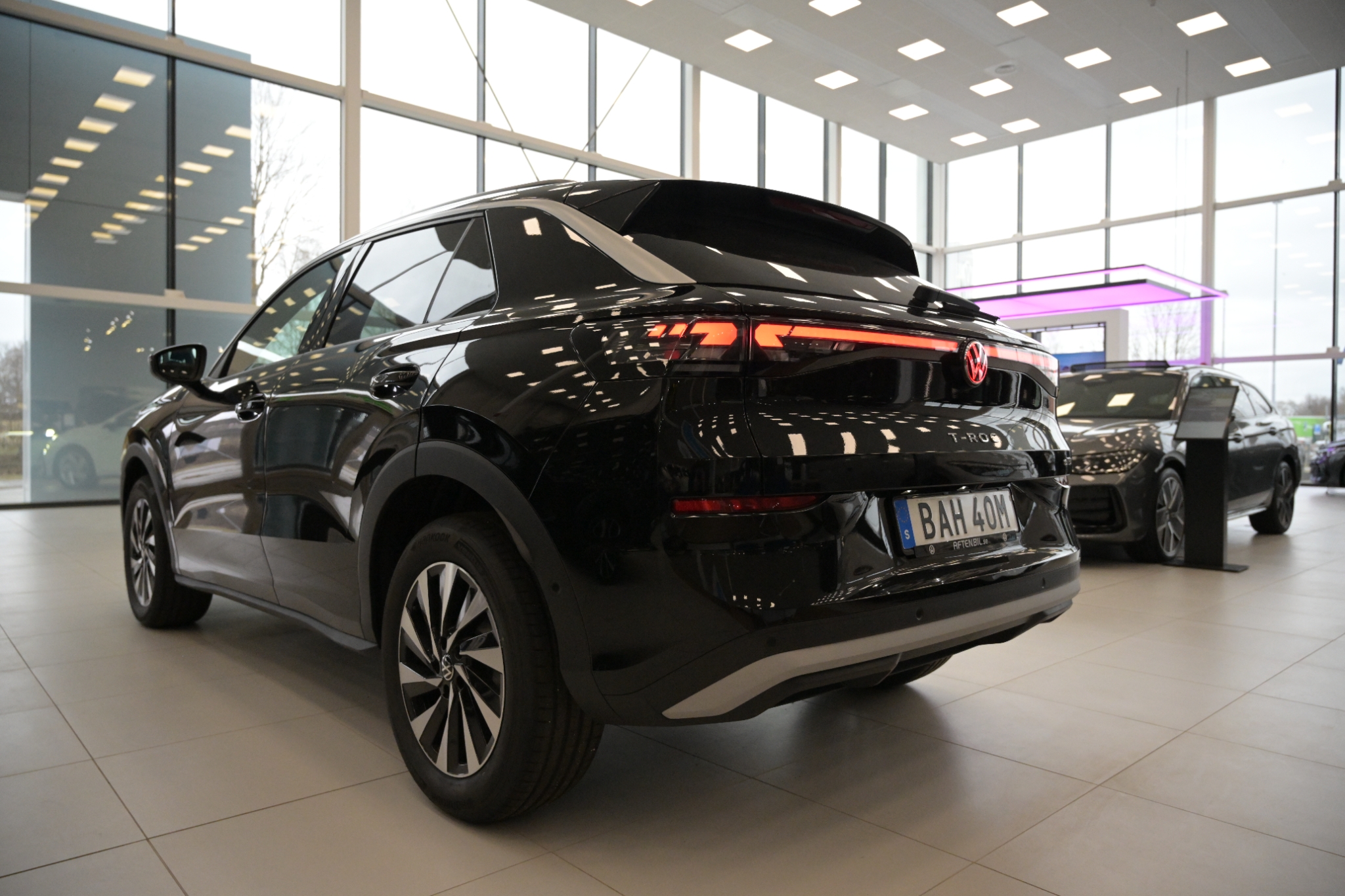 Volkswagen T-Roc 1.5 eTSI 150 hk 2027, bild 7/54