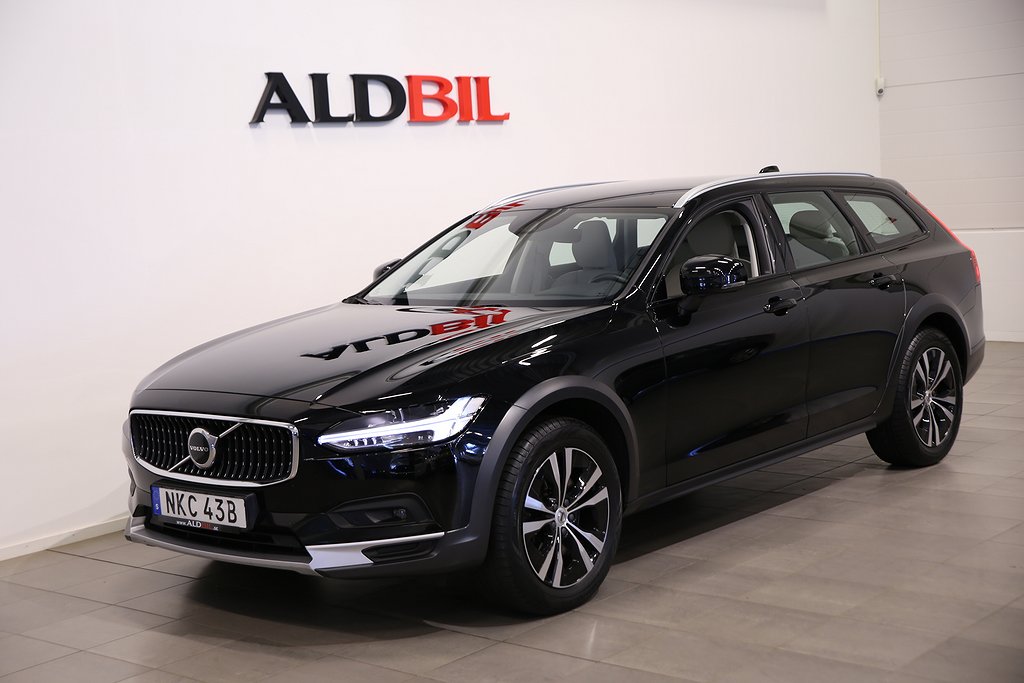 Volvo V90 Cross Country B5 235hk AWD Advanced Aut / Teknik / Läder / HK