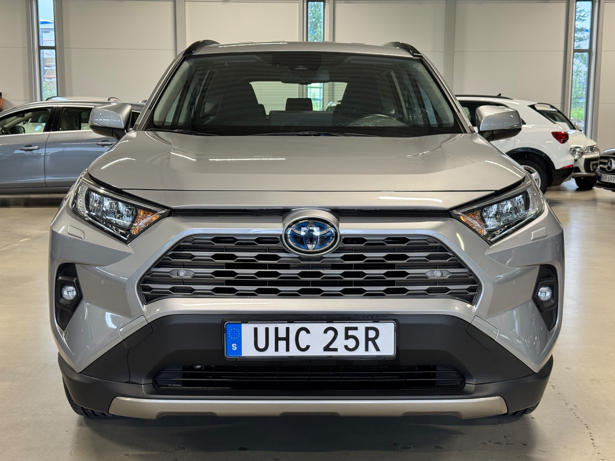 Toyota RAV4 2023, kuva 2/49