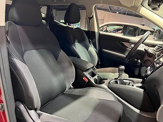 SUV Nissan Qashqai 8 av 20