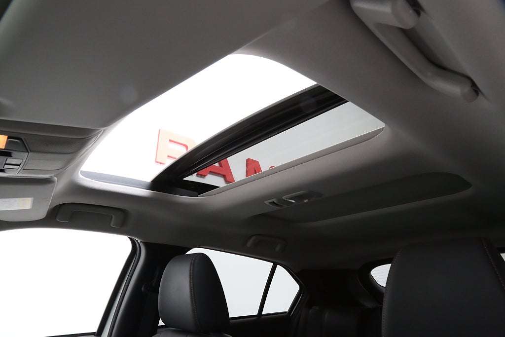 Mitsubishi Eclipse Cross 1,5 T-MIVEC ClearTec S-AWC CVT Business  360° Pano 2018