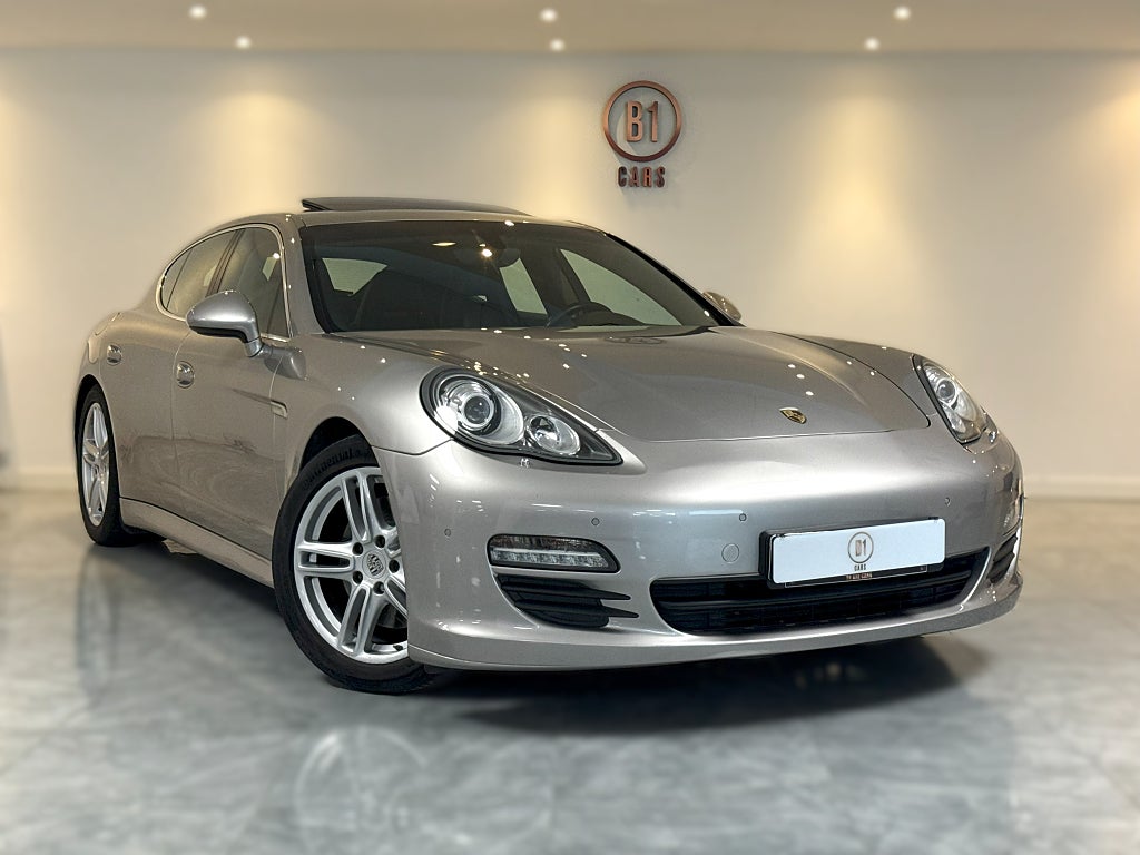 Porsche Panamera S PDK 400HK TAKLUCKA SKINN NYSERVAD 1-ÄGARE
